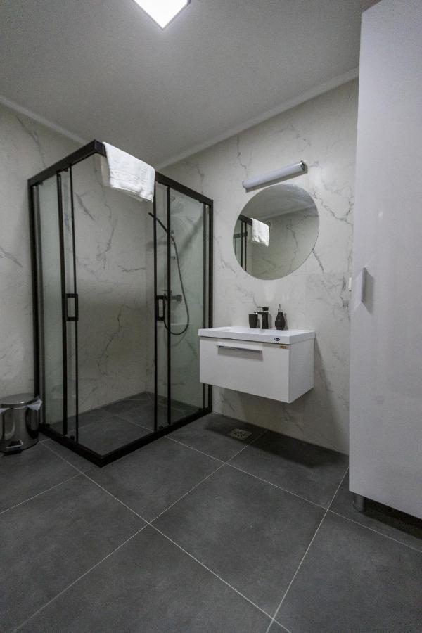 Blue Eye Ohrid Apartment מראה חיצוני תמונה